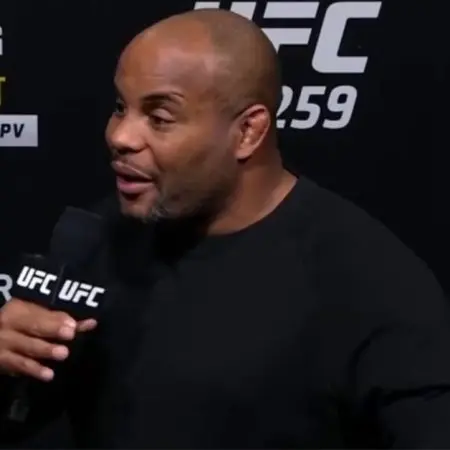 When Daniel Cormier Threatened to Out-Dance Tai Tuivasa