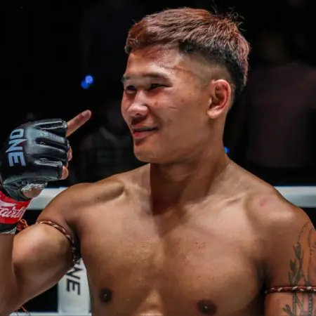 Ex-UFC Star John Lineker Suffers Controversial Defeat Against Kulabdam: ONE Fight Night 27 Highlights