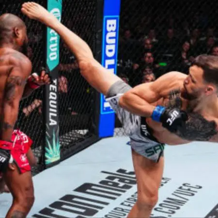 Mauricio Ruffy KOs King Green with Insane Wheel Kick in Opening Round – UFC 313 Highlights