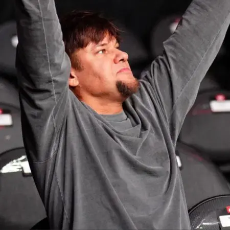 Theo Von Shares His Completely ‘Unhinged’ Reason for Showing Up Early at UFC Events