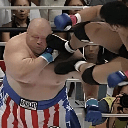 Minowaman vs. Butterbean: 200 lb difference in This MMA Freakshow (and We Loved It)